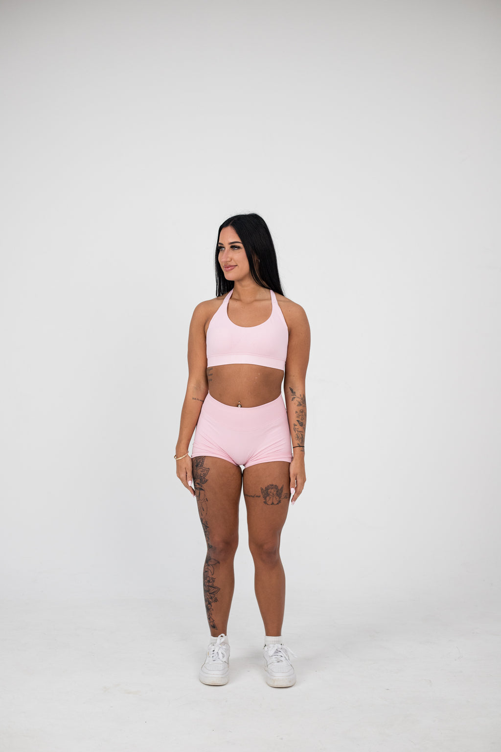 Sculpt Halter Bra (Baby Pink)