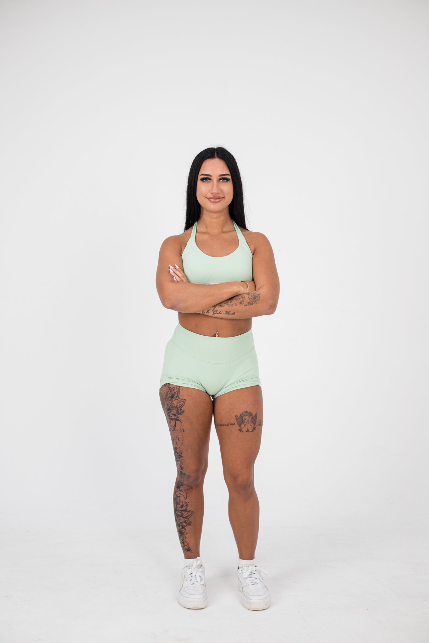 Sculpt Halter Bra (Mint)