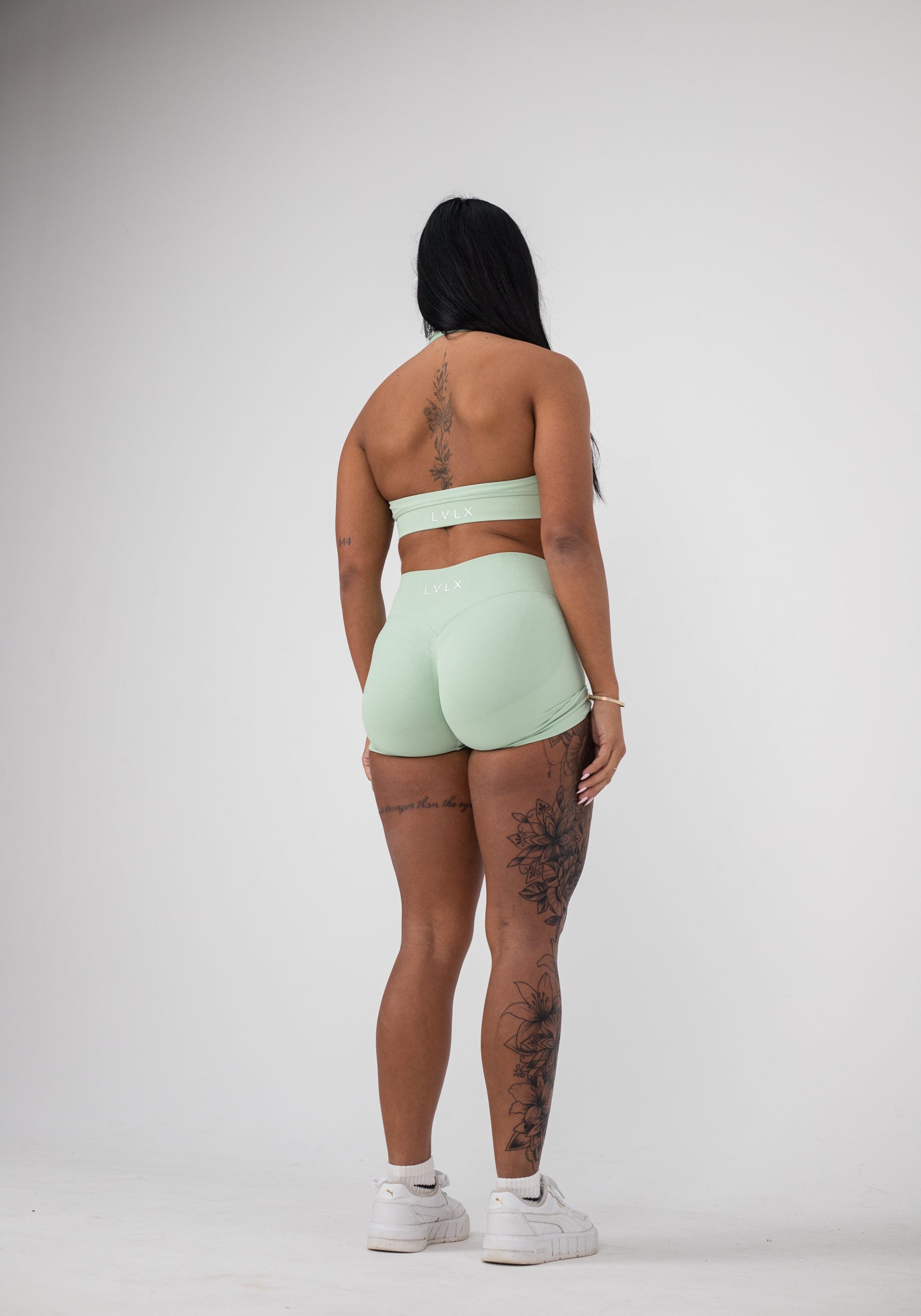 Sculpt Halter Bra (Mint)