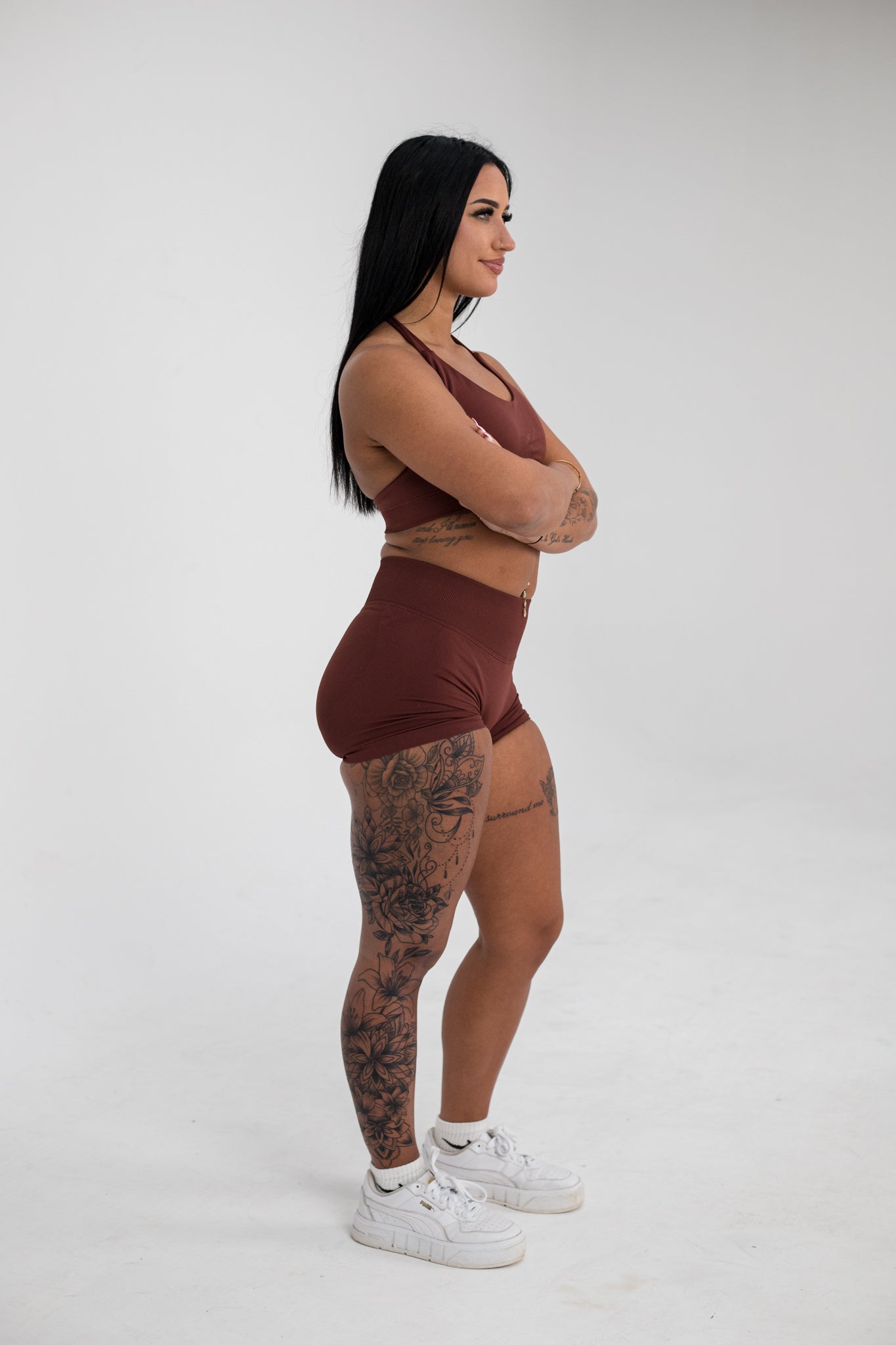 Sculpt Halter Bra (Syrup)