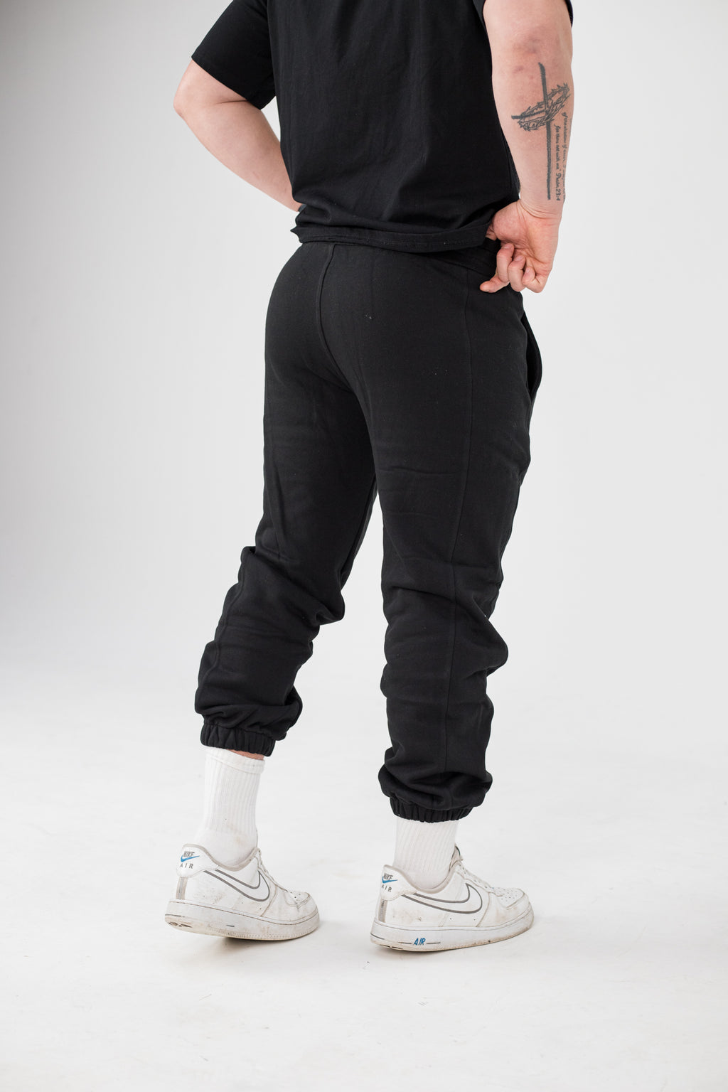 Apex Joggers - Men (Onyx)
