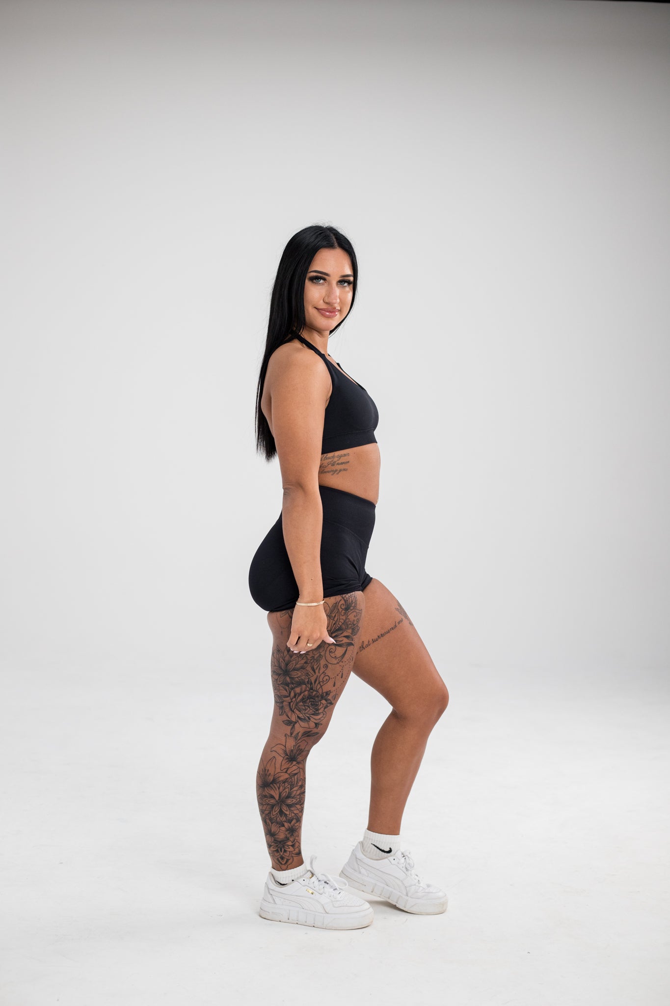 Sculpt Shorts (Jet Black)