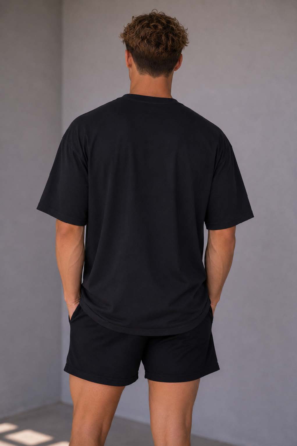 Core Oversized Tee - Men (Onyx)